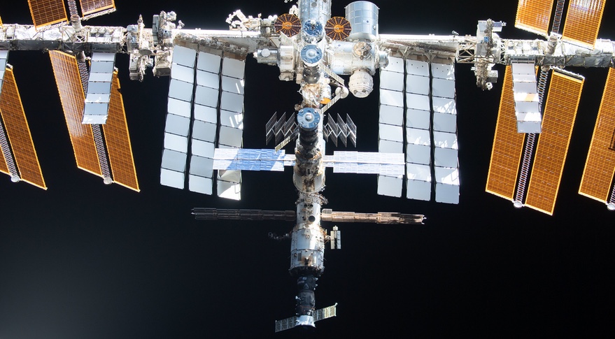ISS Crew Shelters in Dragon as Roscosmos Attempts Structural Repair on Zvezda Leak